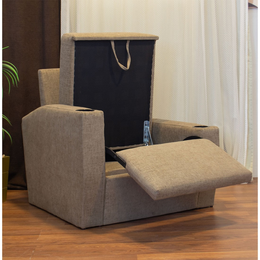 Olaf Chair with Storage Compartment