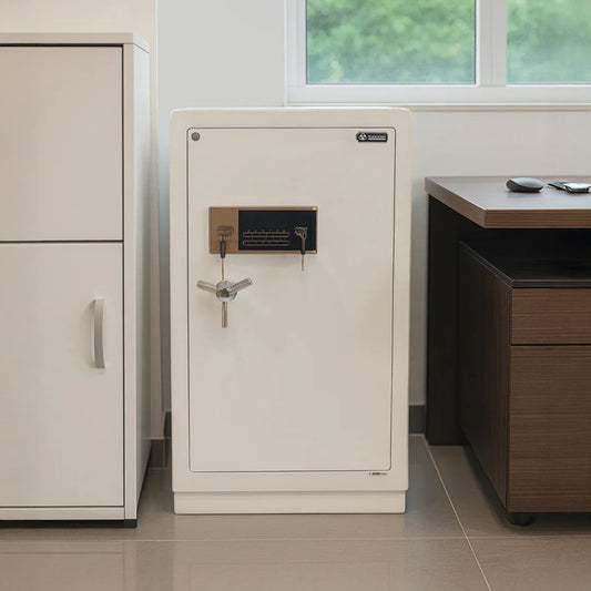 خزينة معدن - أبيض -  بارتفاع 128 سم * عمق 51 سم * عرض 57 سم