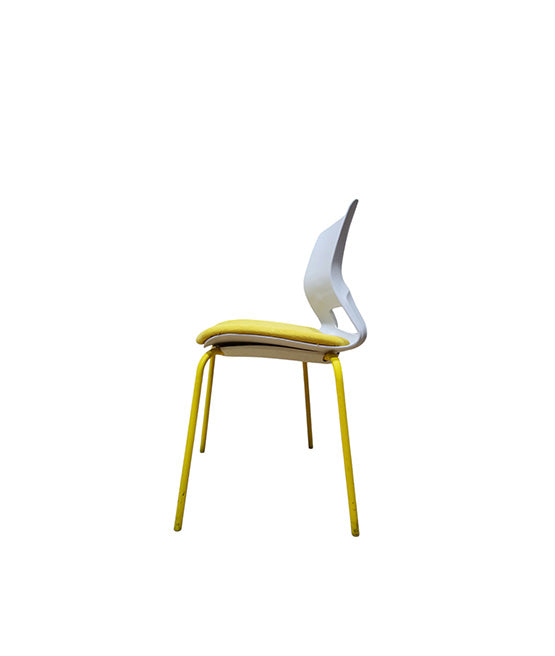 Yellow Modern Plastic Chair with Cushioned Seat 80*54*54 cm - Yellow - ZT001-3