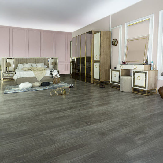 غرفة نوم زارا (ألواح MDF) – سرير 160 سم، تسريحة 120 سم، عدد 2 كومود 60 سم، دولاب 260 سم 