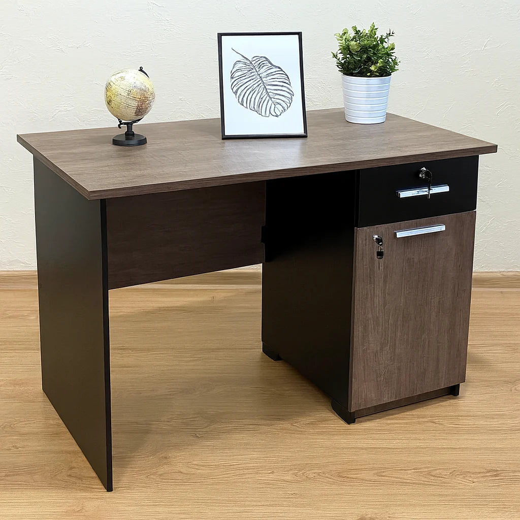 Manager's Desk 75*180*80 CM - Brown - AZ120177